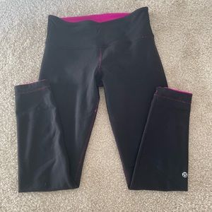 Lululemon reversible Wunder Train leggings